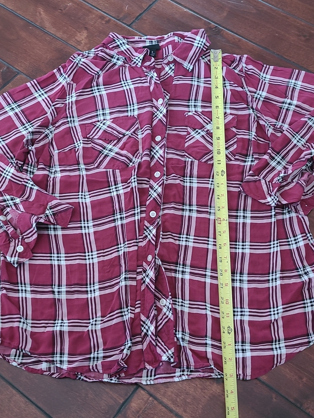 Torrid Plaid Button-Up Shirt in Burgundy and White Size 2 (2x) - Picture 3 of 8